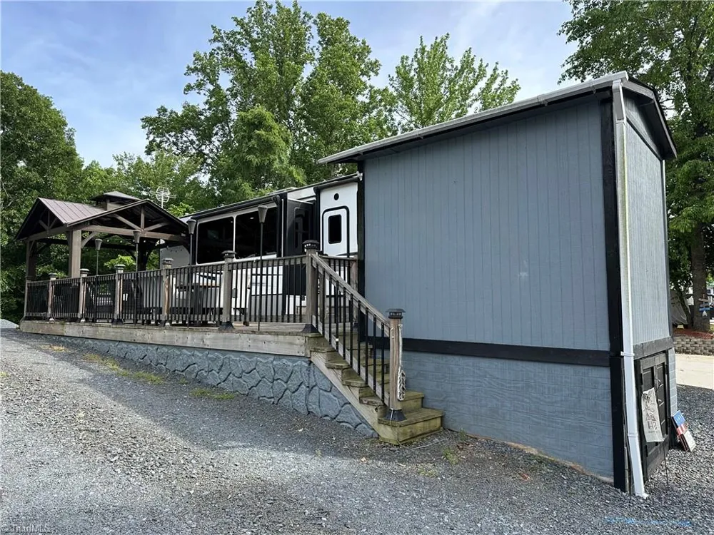 133 Marina Drive New London, NC 28127