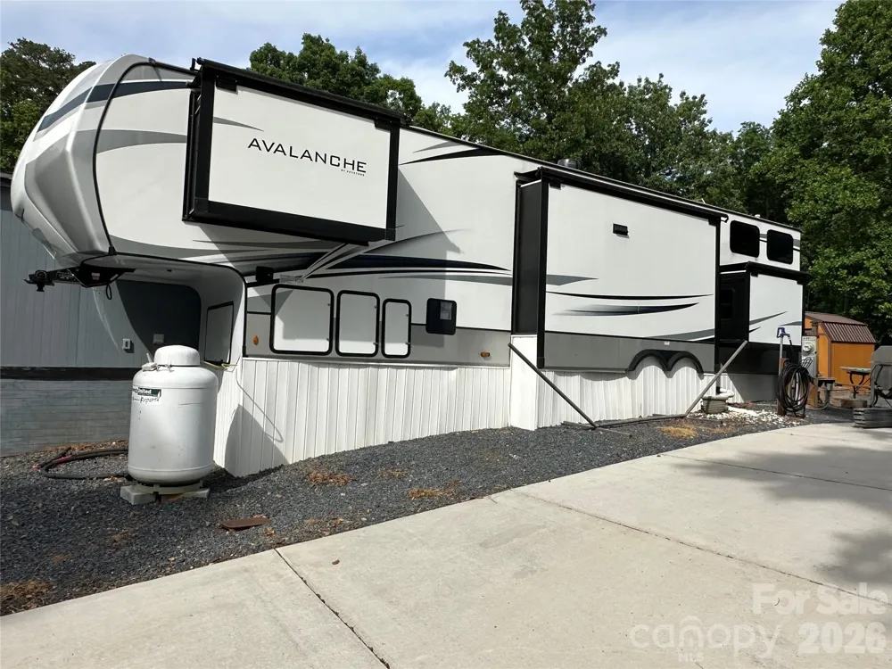 133 Marina Drive New London, NC 28127