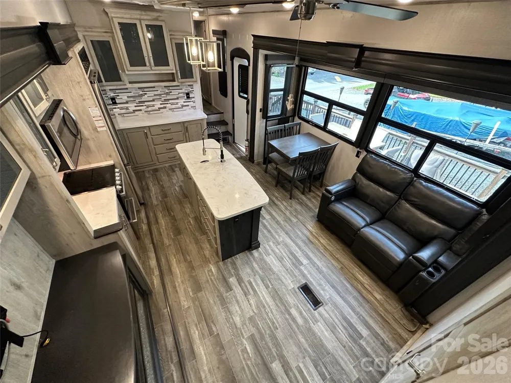 133 Marina Drive New London, NC 28127