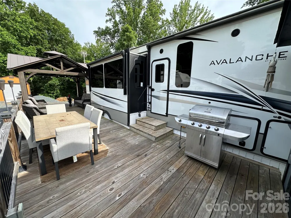 133 Marina Drive New London, NC 28127