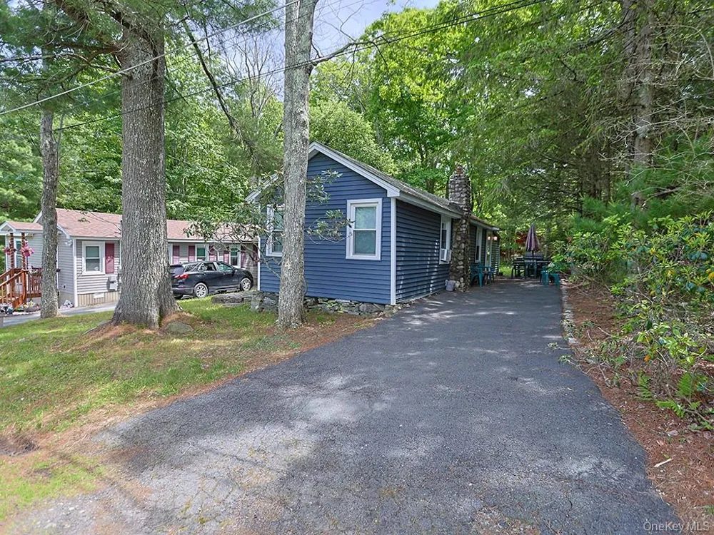 4 Spruce Street E Wurtsboro, NY 12790