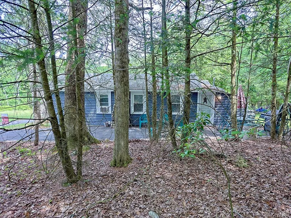 4 Spruce Street E Wurtsboro, NY 12790