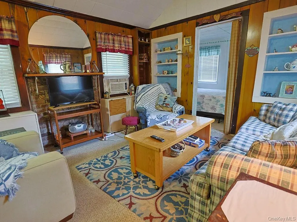 4 Spruce Street E Wurtsboro, NY 12790