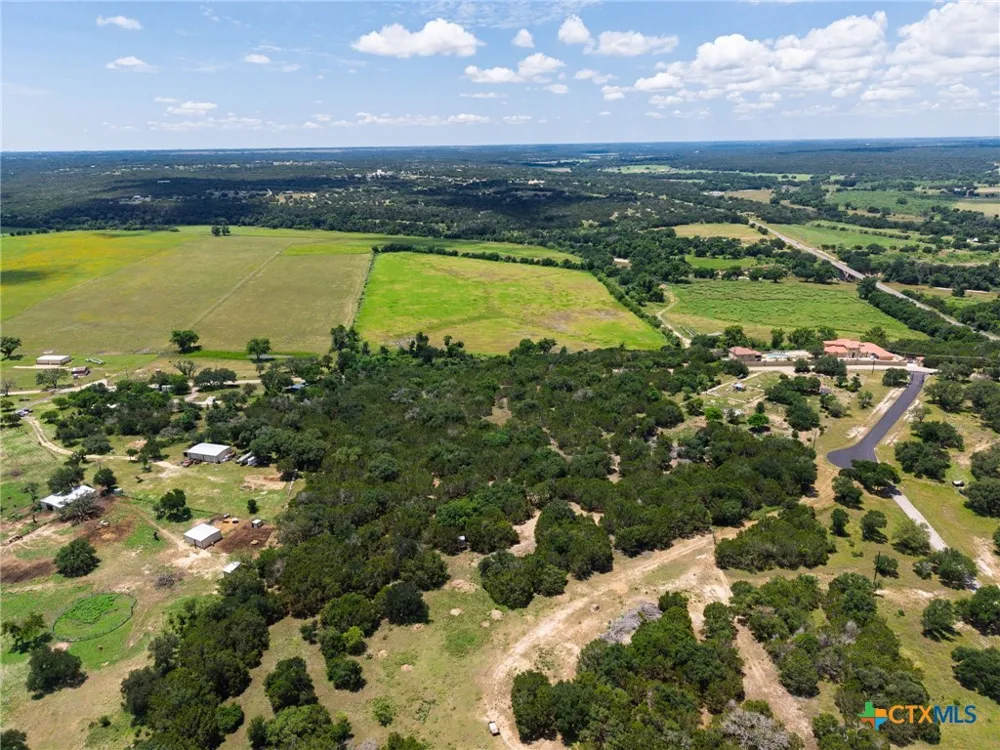 CR 221 Killeen, TX 76549