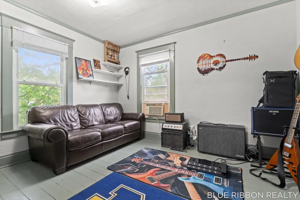 130 W Cherry Street Wayland City, MI 49348