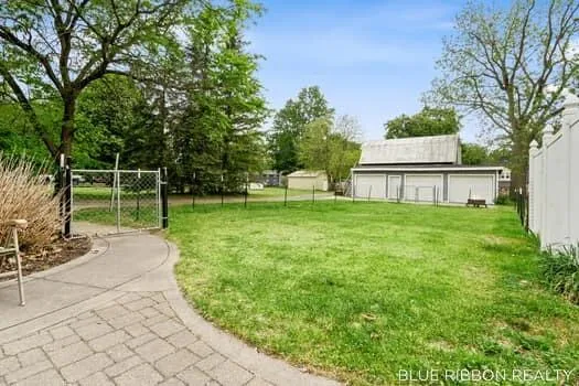 130 W Cherry Street Wayland City, MI 49348