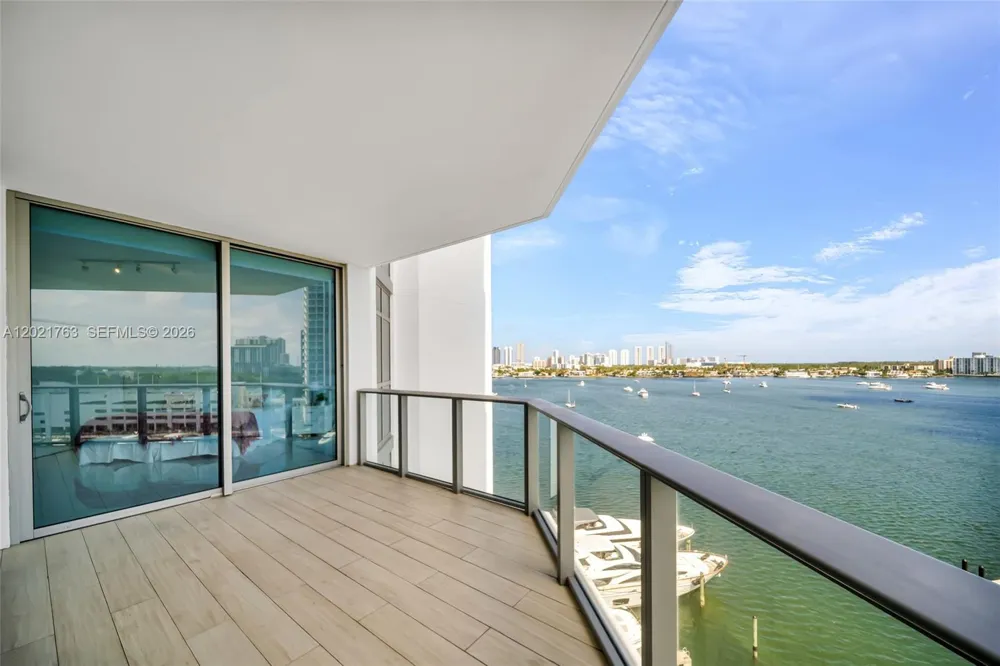 17301 Biscayne Blvd #907 North Miami Beach, FL 33160
