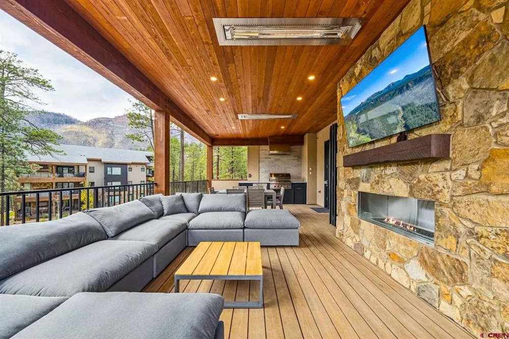 136 Outlaw Drive #1B Durango, CO 81301