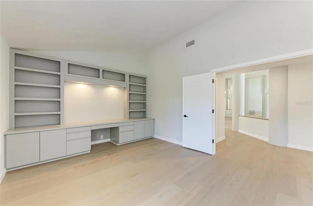 4268 LAS PALMAS WAY Sarasota, FL 34238