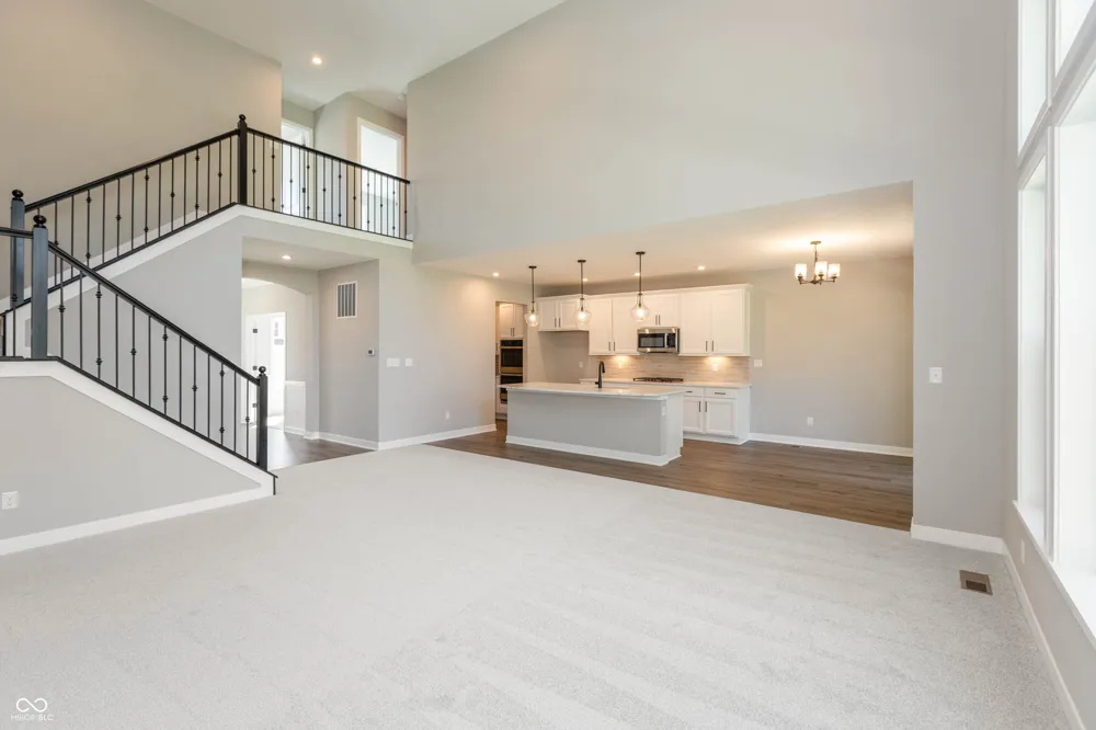 9558 Hemingway Drive Indianapolis, IN 46239