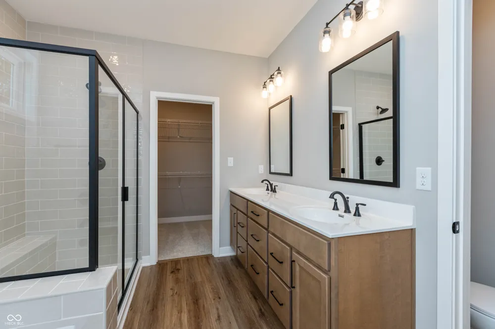9558 Hemingway Drive Indianapolis, IN 46239