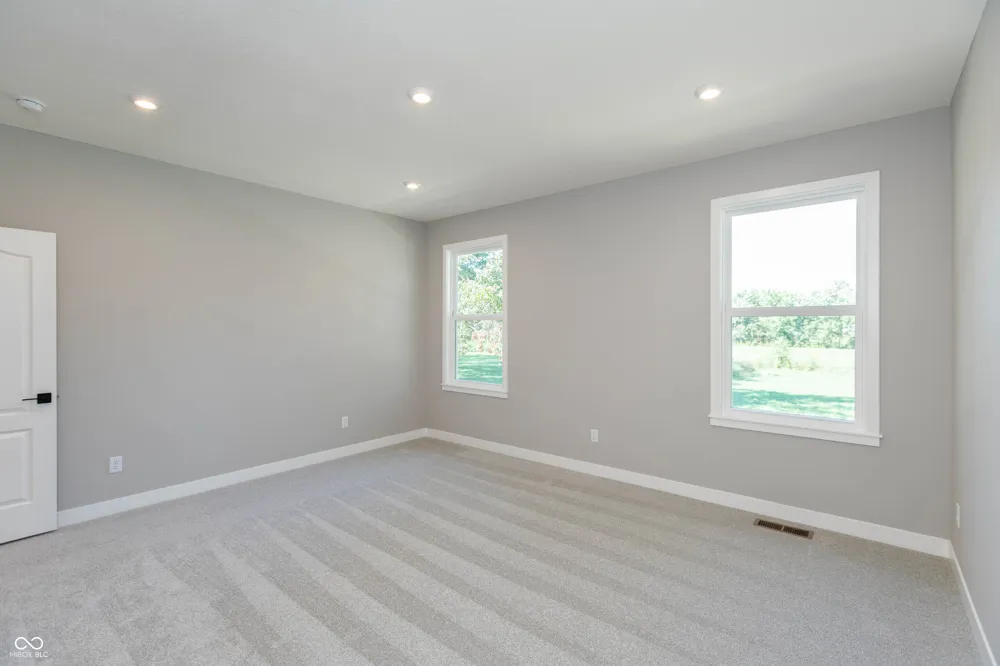 9558 Hemingway Drive Indianapolis, IN 46239