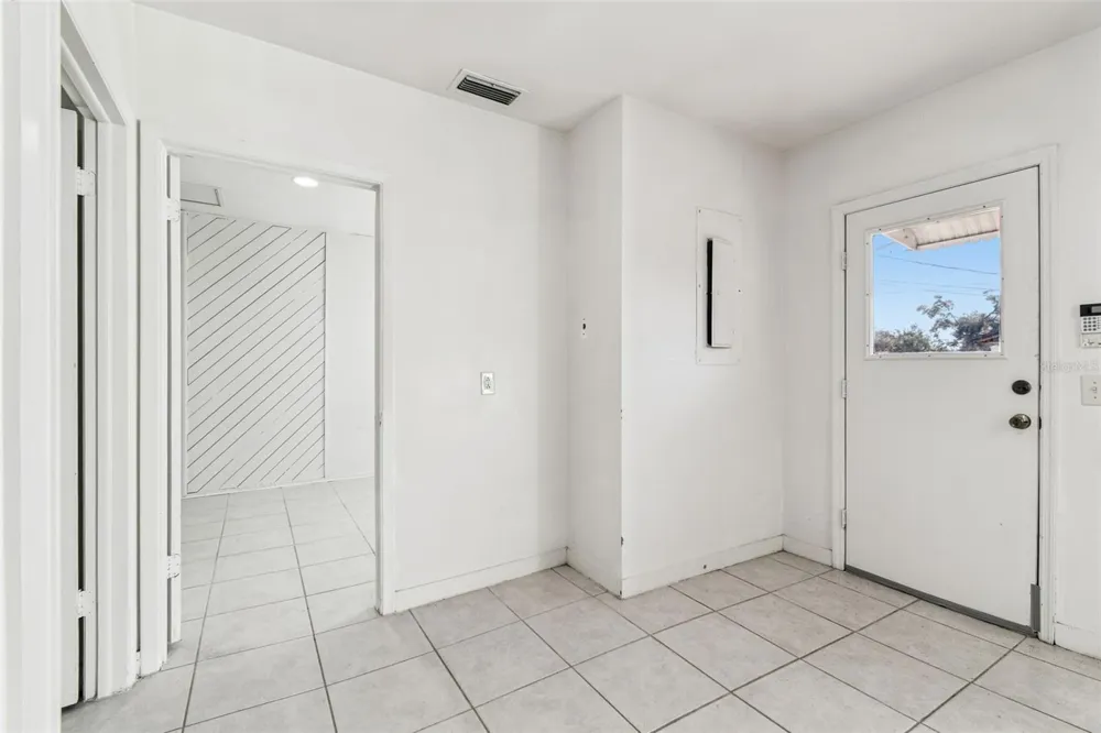855 E BRANDON BOULEVARD Brandon, FL 33511
