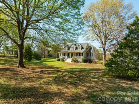 1570 Roddy Road