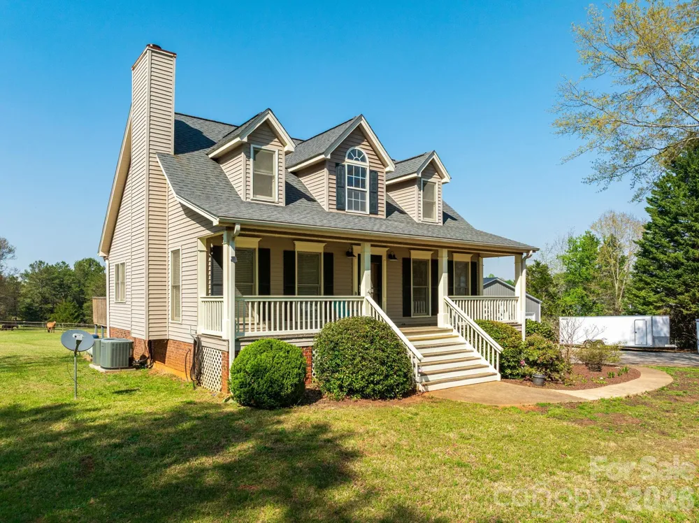 1570 Roddy Road Campobello, SC 29322