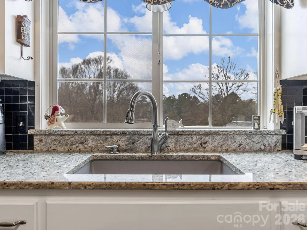 1570 Roddy Road Campobello, SC 29322