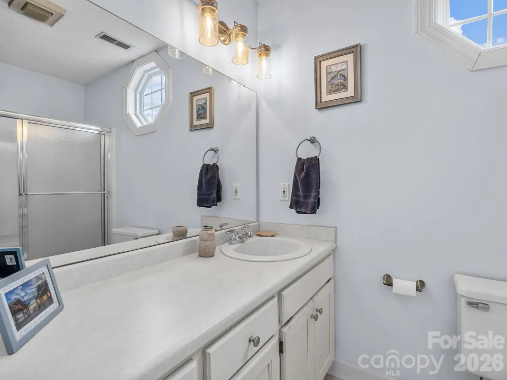 1570 Roddy Road Campobello, SC 29322