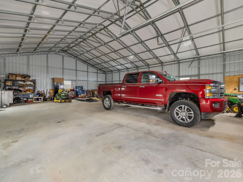 1570 Roddy Road Campobello, SC 29322