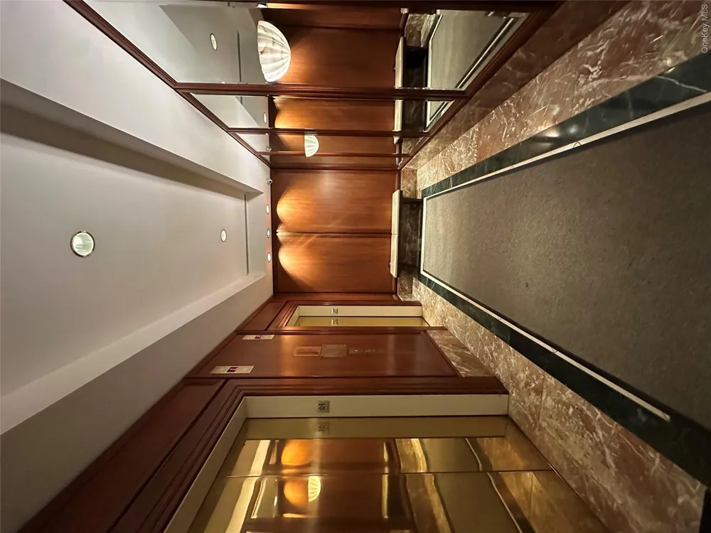 2 S End Avenue #7V New York (Manhattan), NY 10280