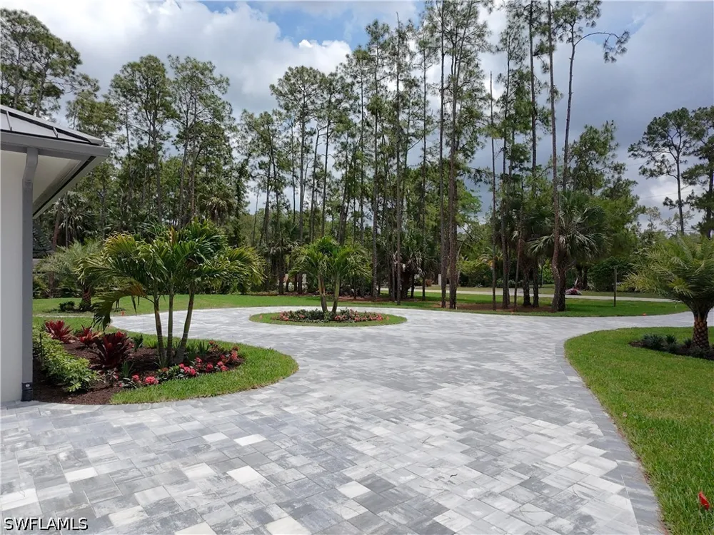 Boxwood Way Naples, FL 34116