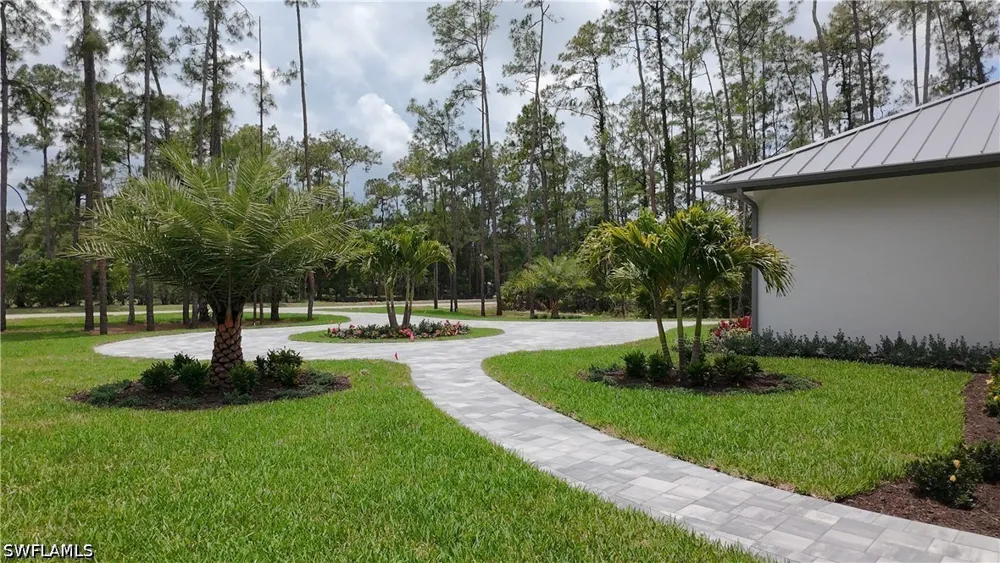 Boxwood Way Naples, FL 34116
