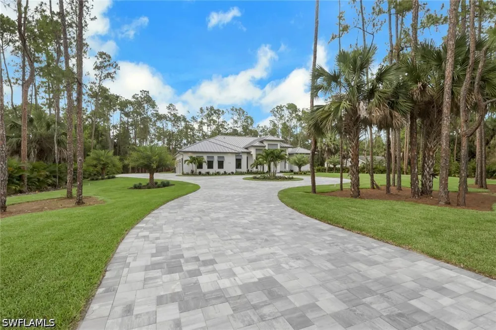 Boxwood Way Naples, FL 34116