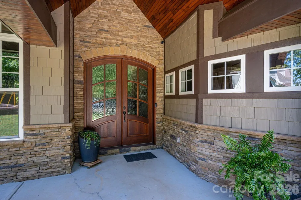 489 Evergreen Road Lake Wylie, SC 29710