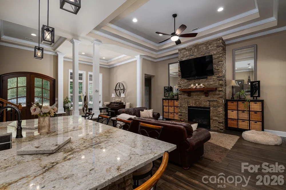 489 Evergreen Road Lake Wylie, SC 29710