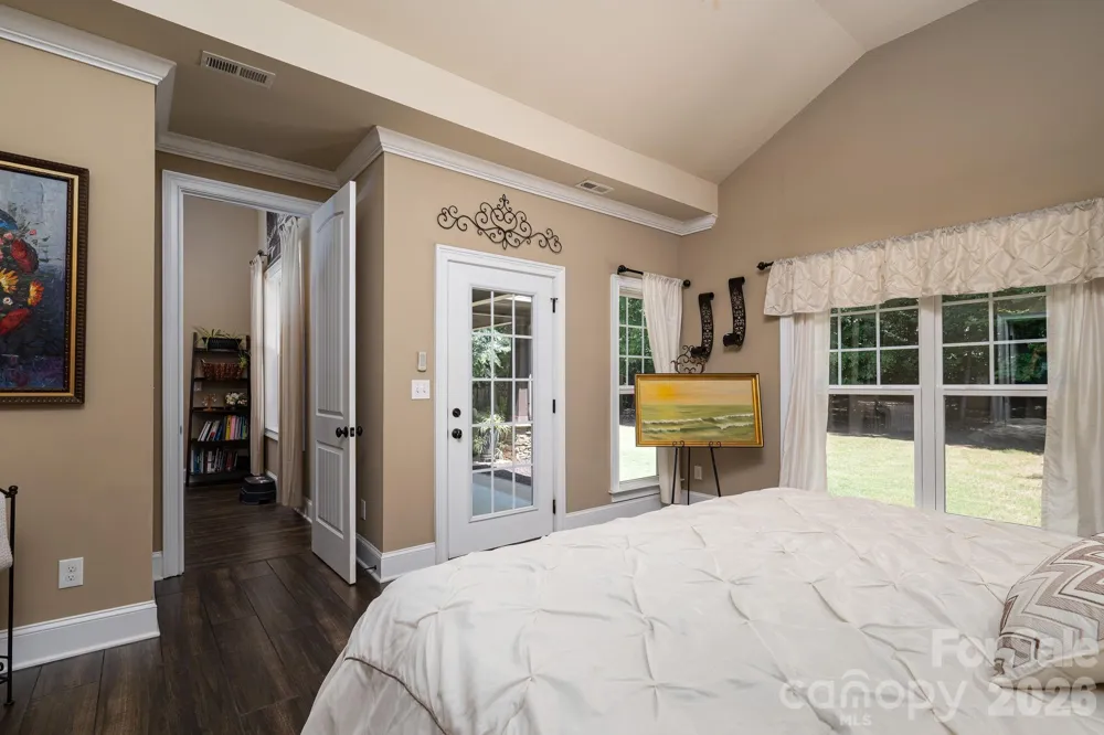 489 Evergreen Road Lake Wylie, SC 29710