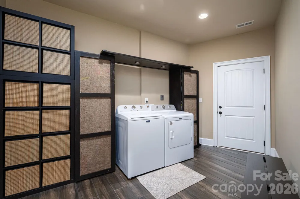 489 Evergreen Road Lake Wylie, SC 29710