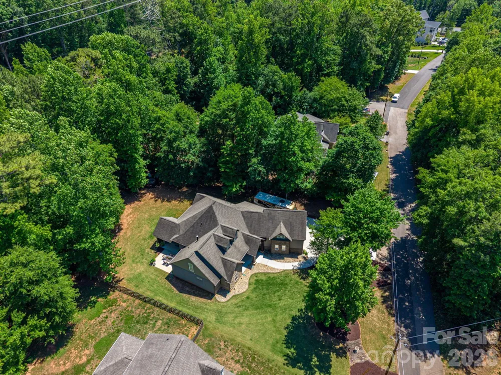 489 Evergreen Road Lake Wylie, SC 29710