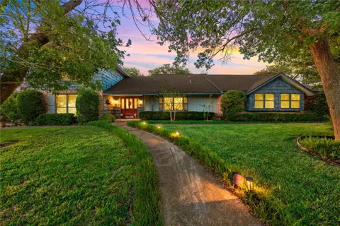 10011 Lost Oak Ridge Drive