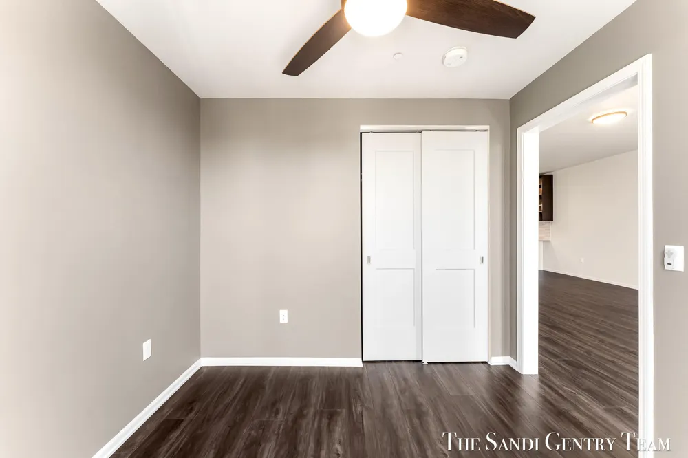 110 W Savidge Street #203 Spring Lake, MI 49456
