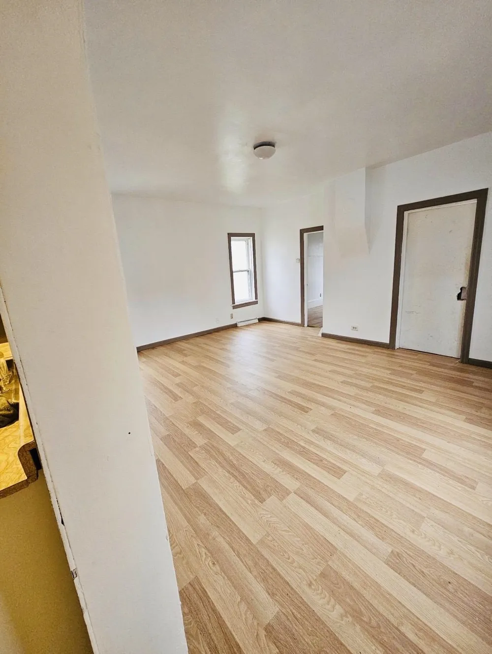 402 Oak Street Saginaw City, MI 48604
