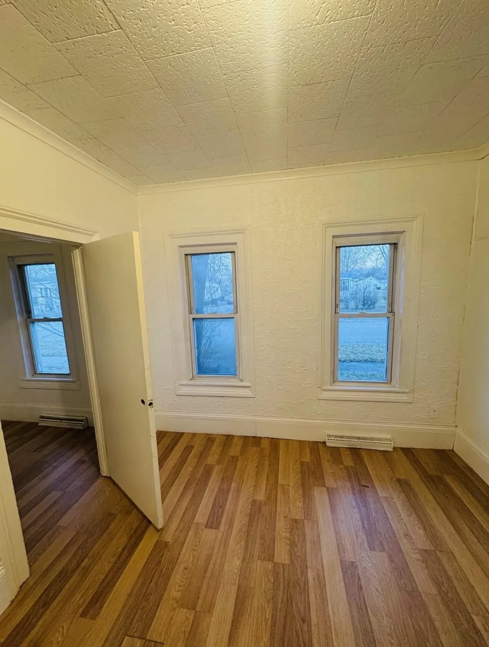 402 Oak Street Saginaw City, MI 48604