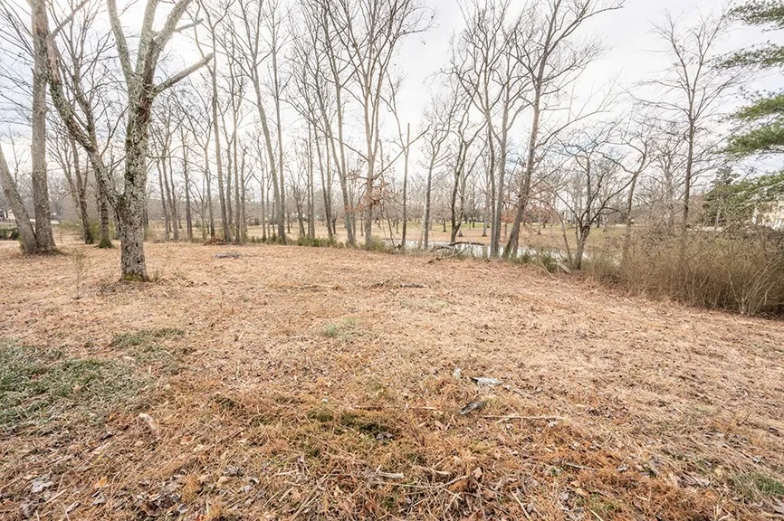 255 Cherokee Dock Rd Lebanon, TN 37087