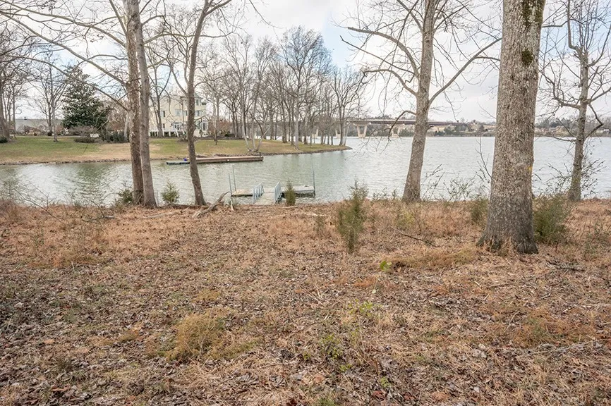 255 Cherokee Dock Rd Lebanon, TN 37087