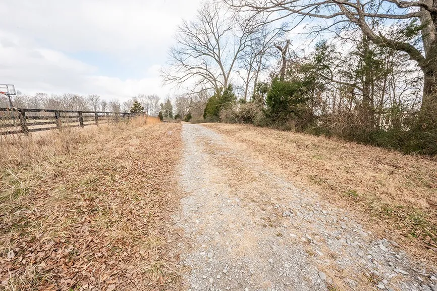 255 Cherokee Dock Rd Lebanon, TN 37087