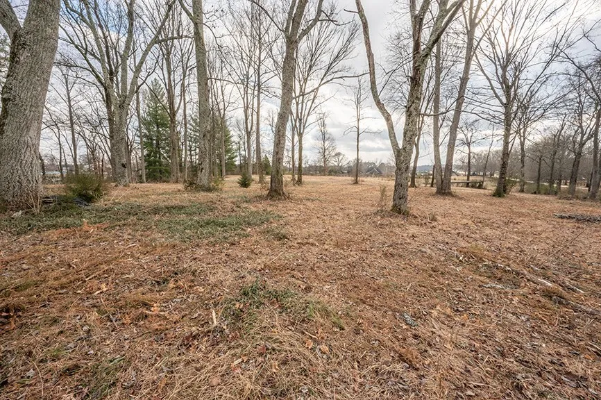 255 Cherokee Dock Rd Lebanon, TN 37087