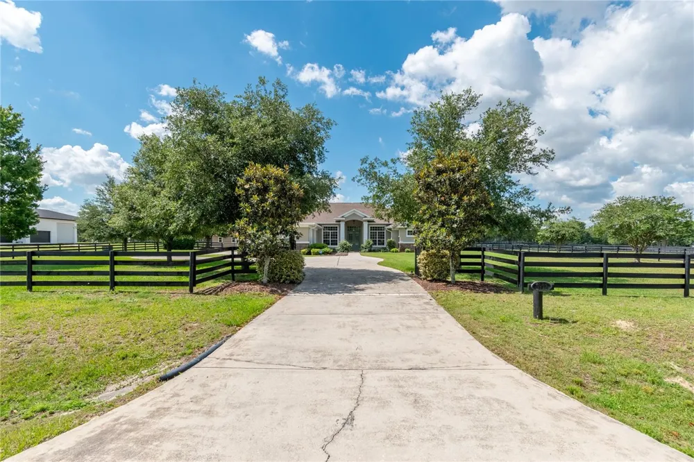 6957 NW 54TH LOOP ocala, FL 34482