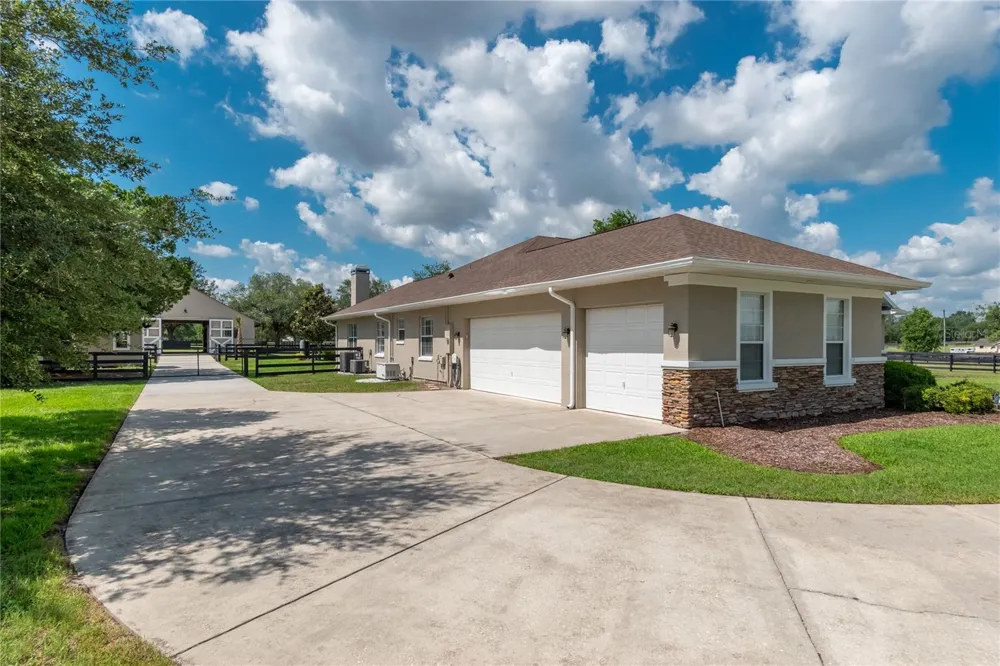 6957 NW 54TH LOOP ocala, FL 34482