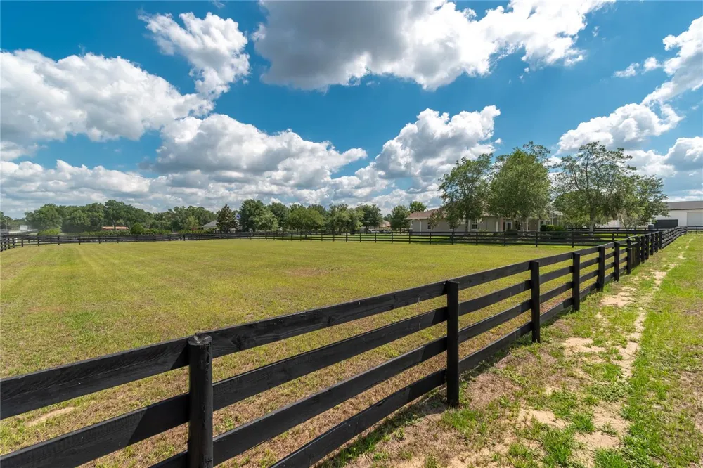 6957 NW 54TH LOOP ocala, FL 34482