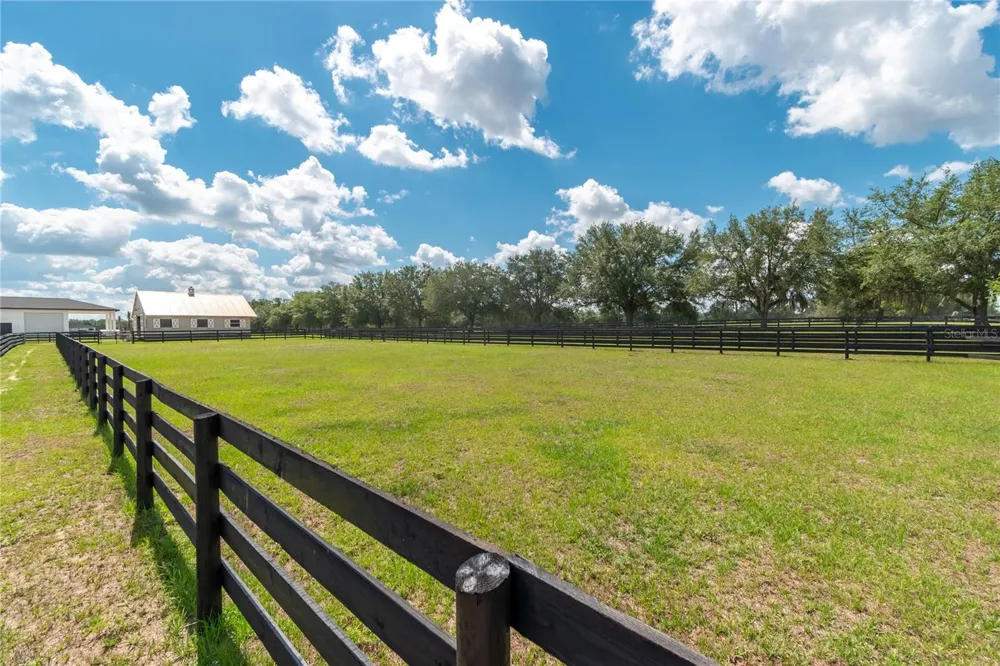 6957 NW 54TH LOOP ocala, FL 34482