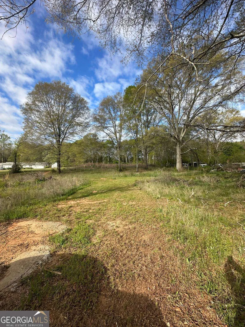 1001 Laboon RD Monroe, GA 30655