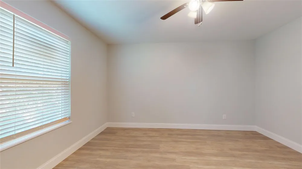 227 Kansas Street Bacliff, TX 77518