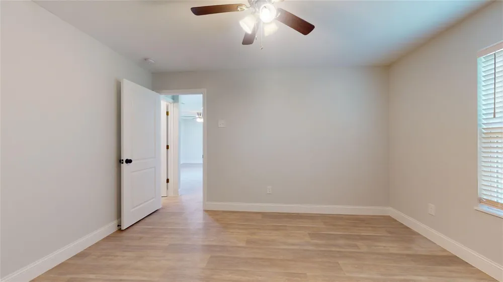 227 Kansas Street Bacliff, TX 77518