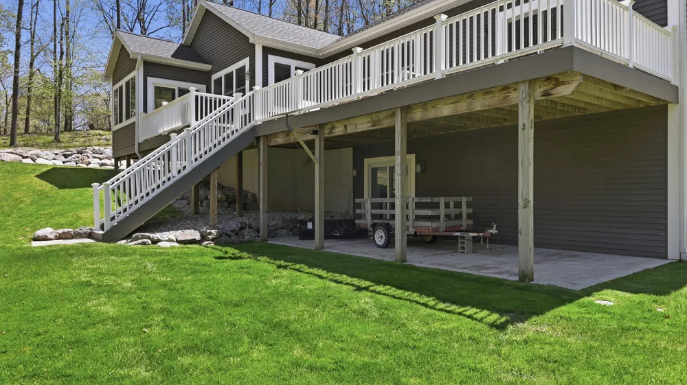 9654 Aberdeen Court Canadian Lakes, MI 49346