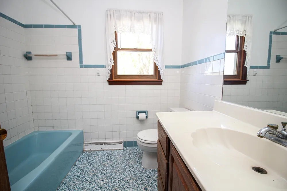 57436 Gearharts Landing Road Three Rivers, MI 49093