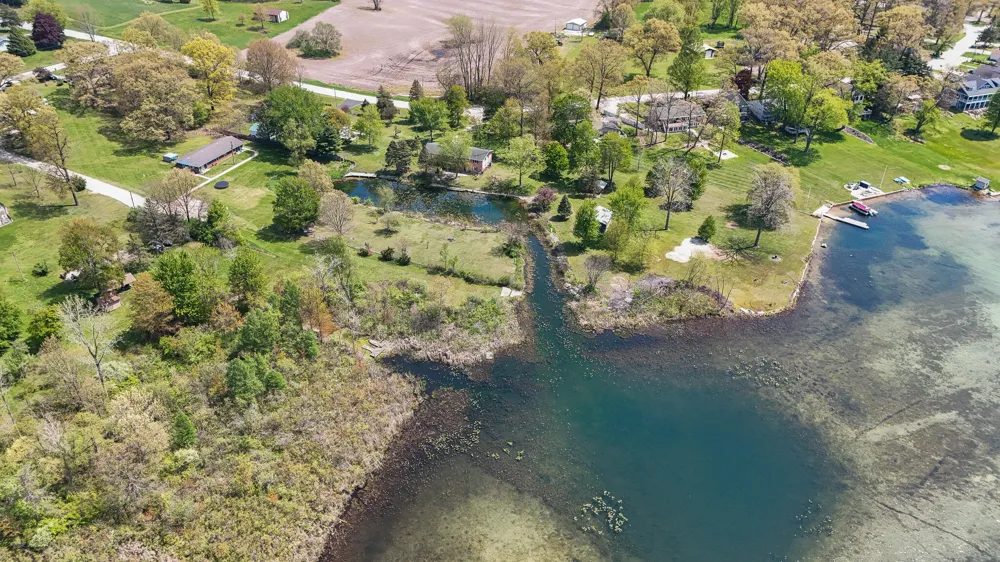 57436 Gearharts Landing Road Three Rivers, MI 49093