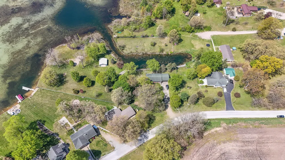 57436 Gearharts Landing Road Three Rivers, MI 49093